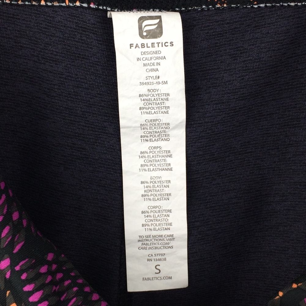 Fabletics Salar Print Capri Fold Over Waist Small - image 3